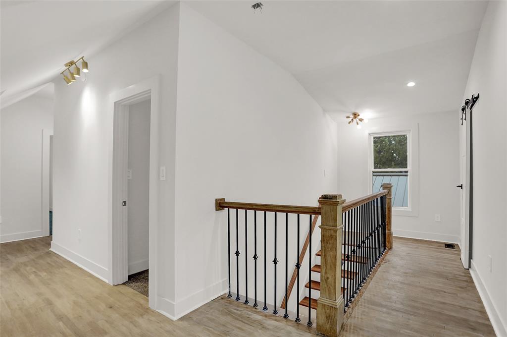 6202 Dean Road Indianapolis, IN 46220 - Photo 26 of 51 Gallery Image 26