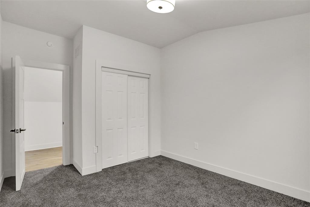 6202 Dean Road Indianapolis, IN 46220 - Photo 29 of 51 Gallery Image 29