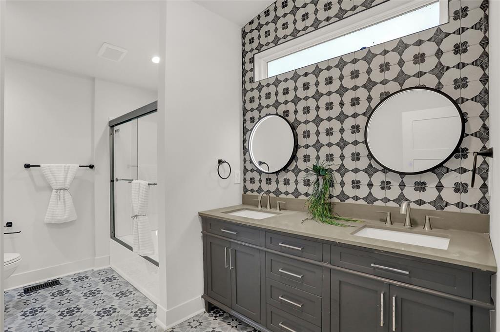 6202 Dean Road Indianapolis, IN 46220 - Photo 34 of 51 Gallery Image 34