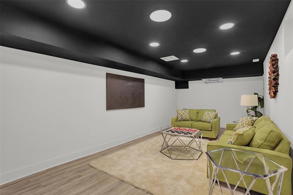 6202 Dean Road Indianapolis, IN 46220 - Photo 43 of 51 Gallery Image 43