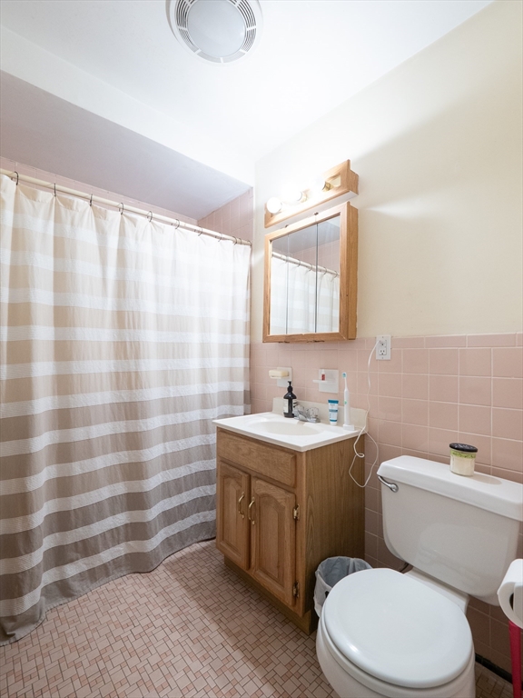 481 Boylston Street, Unit 1 Brookline, MA 02445 - Photo 8 of 15