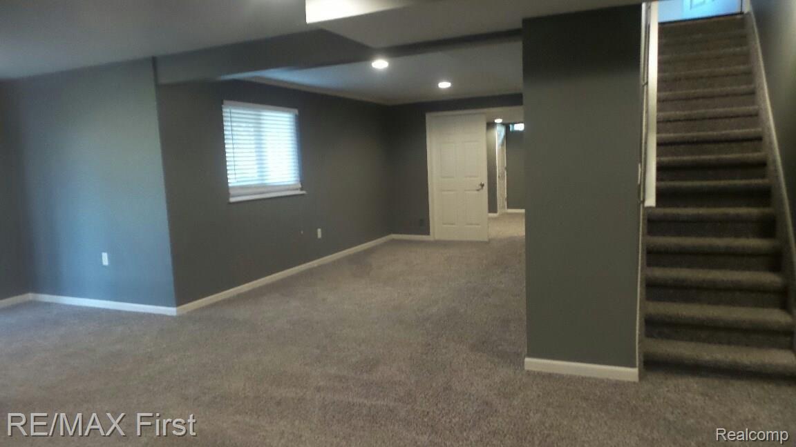 235 Stonetree Circle Rochester, MI 48309 - Photo 28 of 29 20161101_111527_resized.jpg