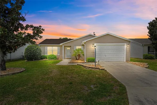 $300,000 | 1088 Gennesse Lane, The Villages, FL 32162