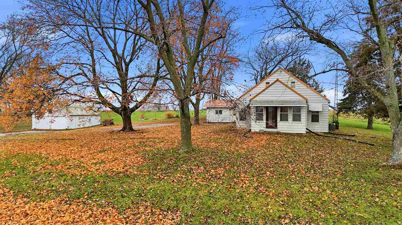 1454 Angle Road Southwest Kalona, IA 52247 - Photo 27 of 39 Gallery Image 27