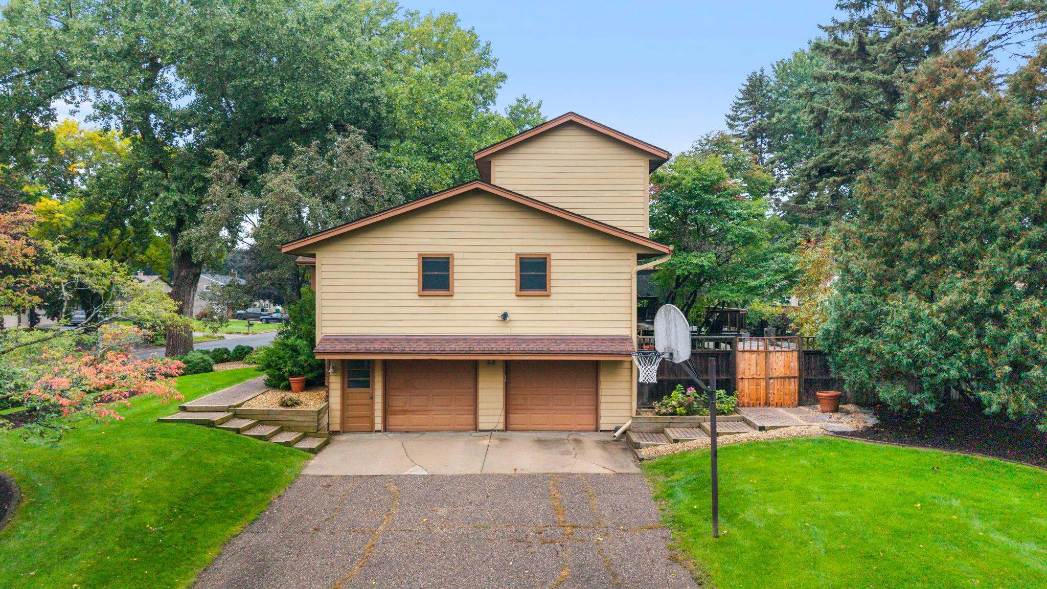 1483 Red Cedar Road Eagan, MN 55121 - Photo 44 of 47 Gallery Image 44
