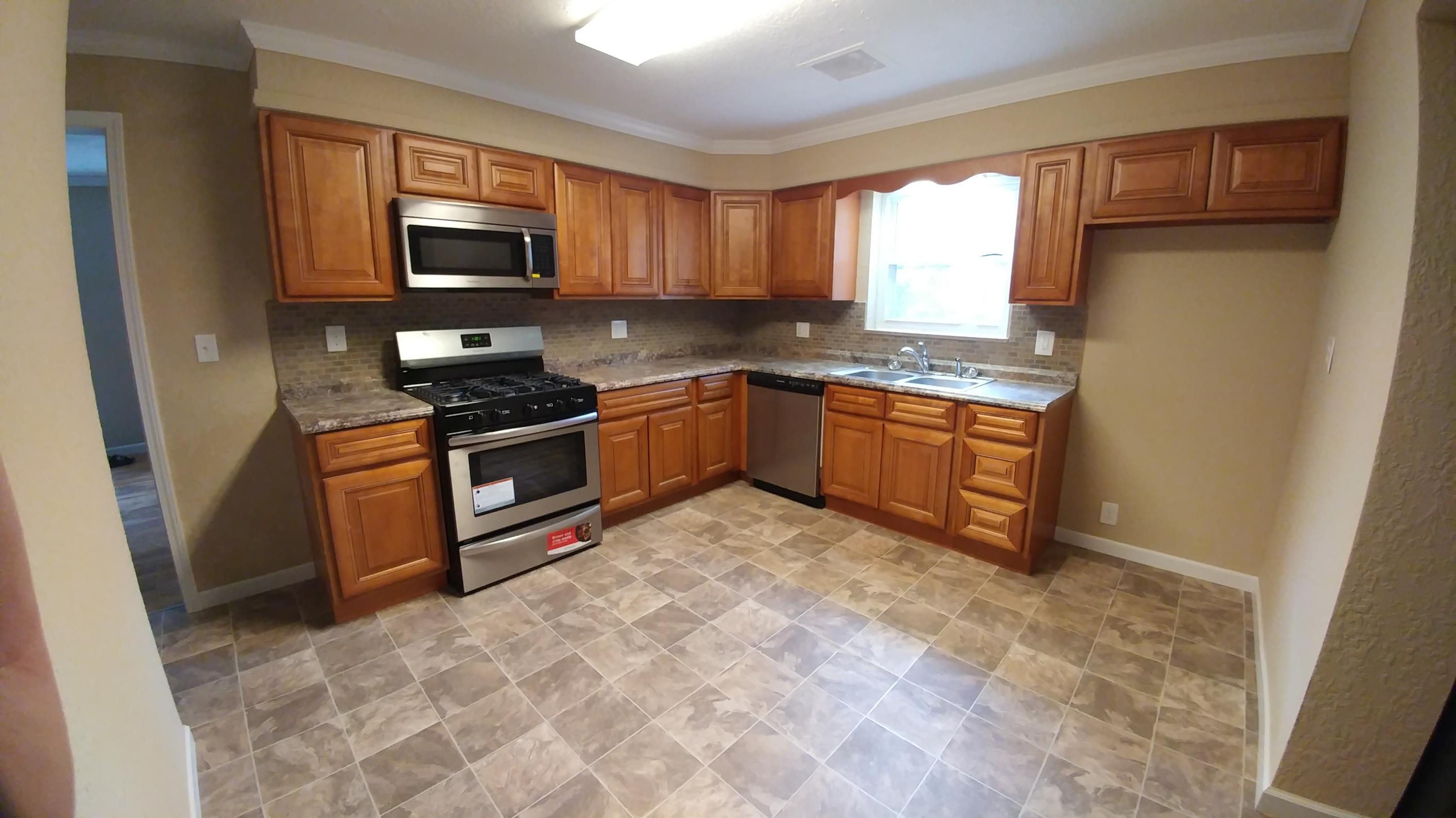 301 Maple Loop Road Knoxville, TN 37920 - Photo 4 of 20 0915171102