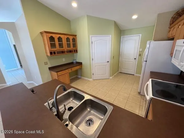 $2,100 | 2910 Emerson Drive Southeast, Palm Bay, FL 32909