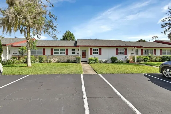 $229,900 | 217 North Hill Avenue, Unit 20, DeLand, FL 32724
