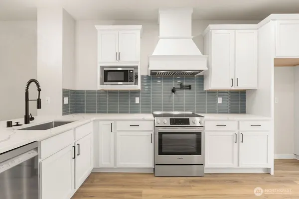 $659,990 | 16823 Alder Way, Unit G4, Lynnwood, WA 98037