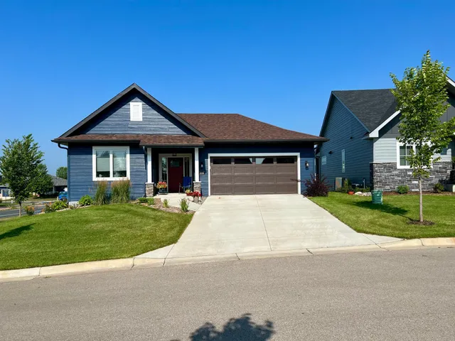 $545,000 | 1907 Erie Drive, Northfield, MN 55057