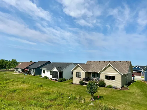 $545,000 | 1907 Erie Drive, Northfield, MN 55057