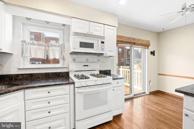 $350,000 | 3958 Rowena Drive, Philadelphia, PA 19114