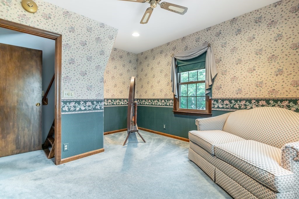 200 Waverly Road North Andover, MA 01845 - Photo 23 of 28 Gallery Image 23