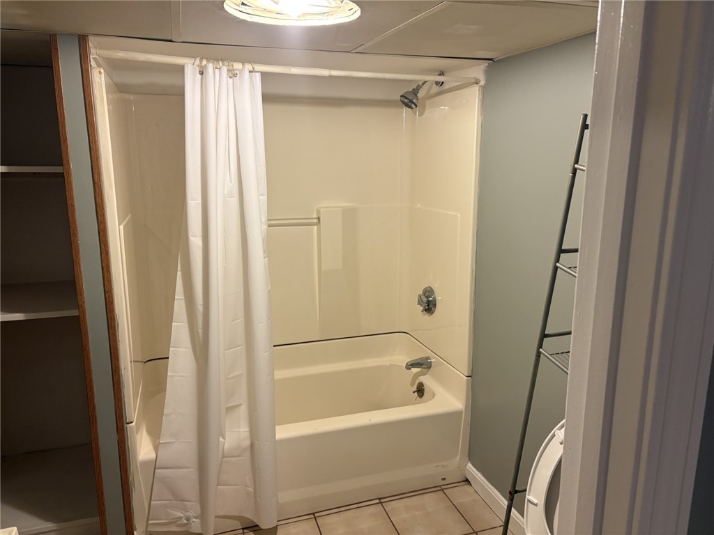 610 Killingly Street, Unit 1 Johnston, RI 02919 - Photo 8 of 11