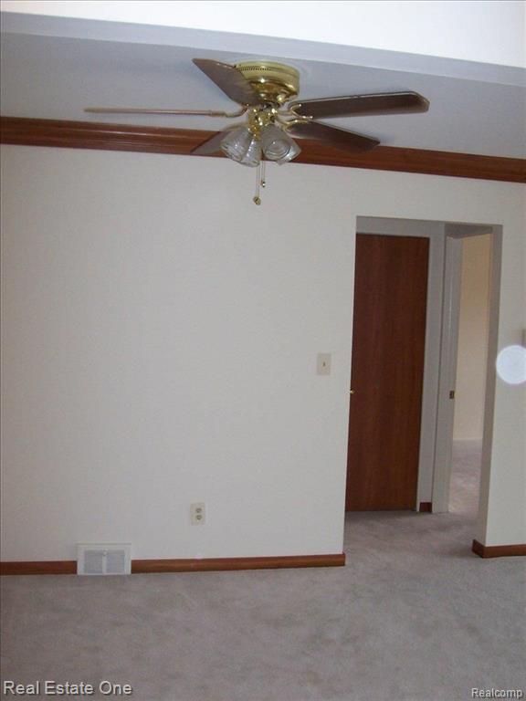 25665 Lahser Road, Unit 4 Southfield, MI 48033 - Photo 10 of 18