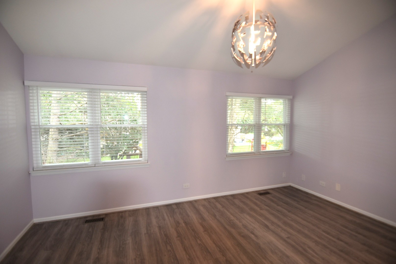 1285 Coldspring Road Carol Stream, IL 60188 - Photo 19 of 35 Gallery Image 19