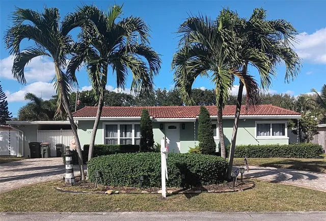 $799,900 | 1991 Northeast 34th Street, Lighthouse Point, FL 33064