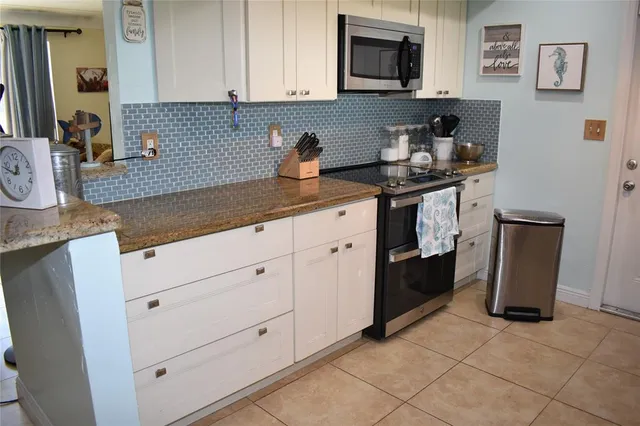 $799,900 | 1991 Northeast 34th Street, Lighthouse Point, FL 33064