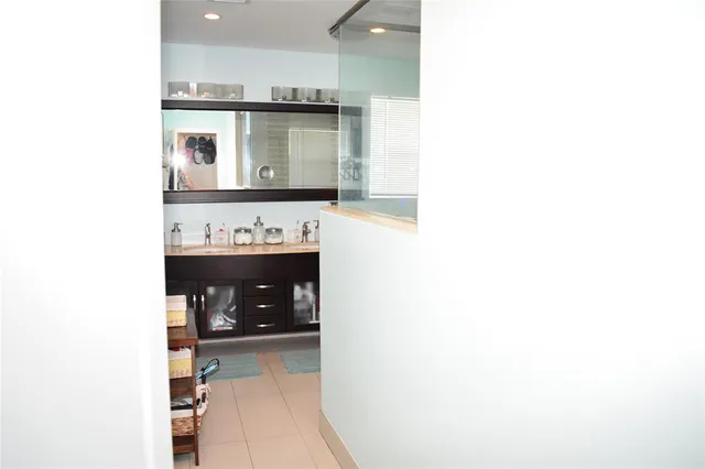 $799,900 | 1991 Northeast 34th Street, Lighthouse Point, FL 33064