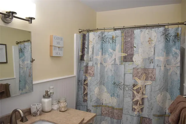 $799,900 | 1991 Northeast 34th Street, Lighthouse Point, FL 33064