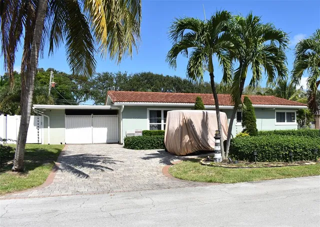 $799,900 | 1991 Northeast 34th Street, Lighthouse Point, FL 33064