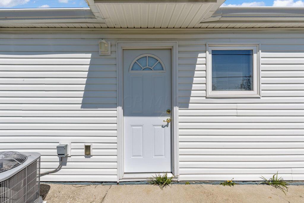 571 Ridgefield Road Newark, OH 43055 - Photo 34 of 47 34-571RidgefieldRd-Exterior