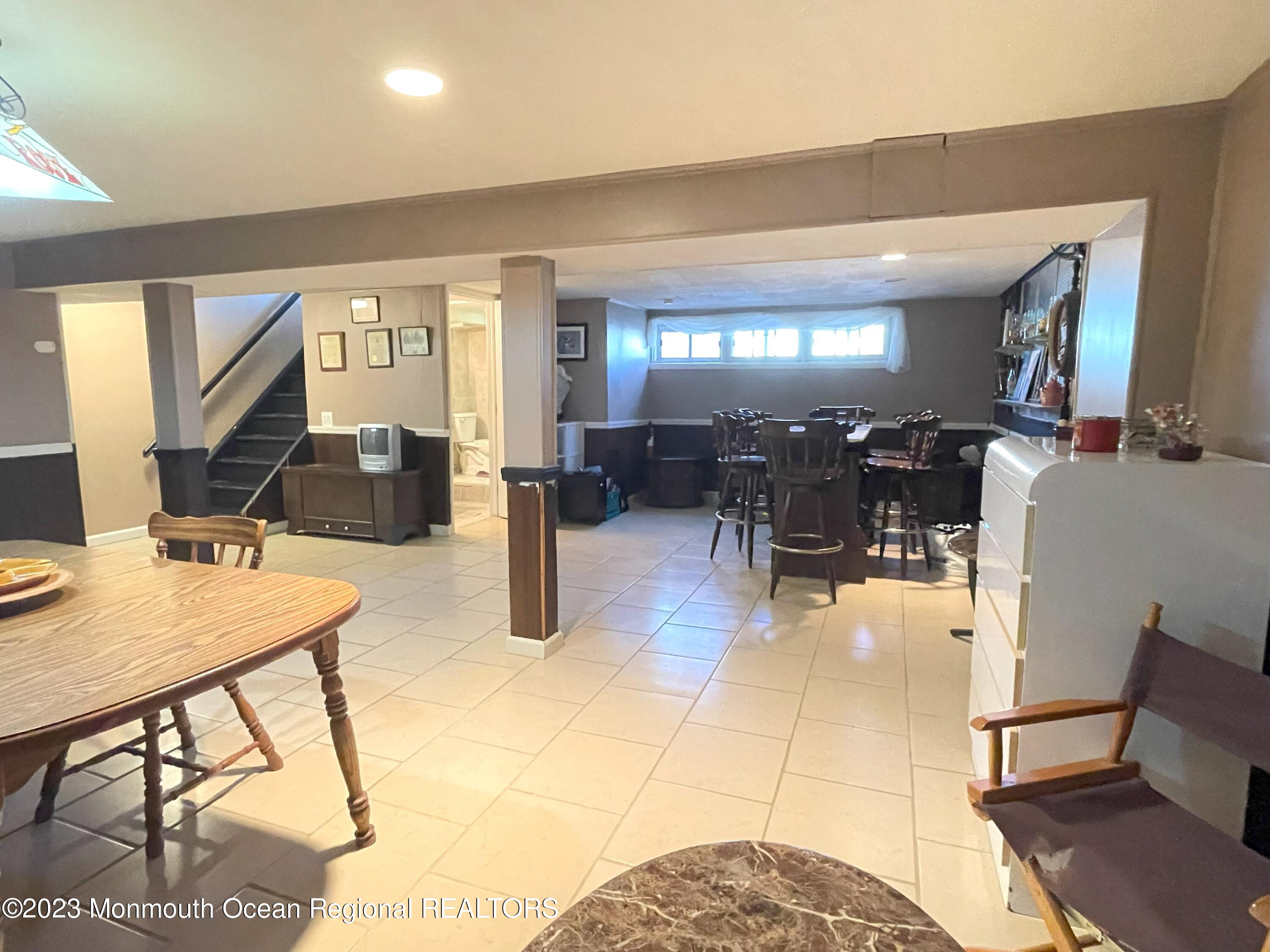 309 Midstreams Road Brick, NJ 08724 - Photo 19 of 26 a lobby with furniture and window