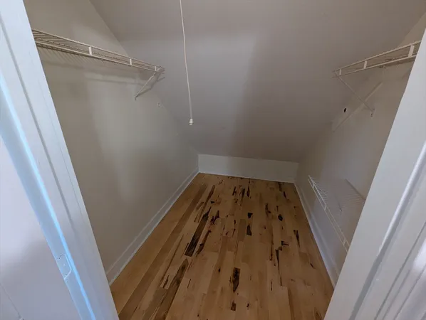 $2,145 | 112 King Street, Unit A, Northampton, MA 01060