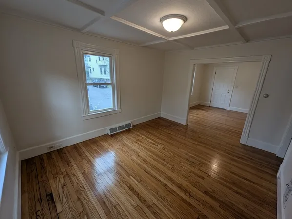 $2,145 | 112 King Street, Unit A, Northampton, MA 01060