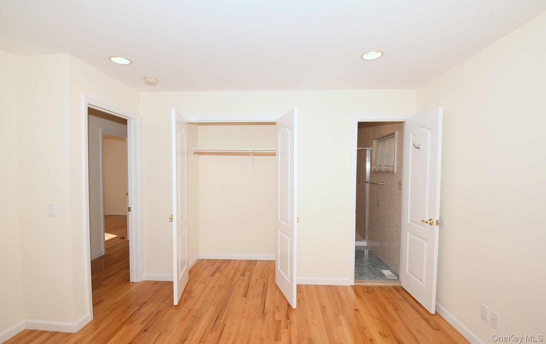 74 Firwood Road, Unit A Port Washington, NY 11050 - Photo 11 of 13