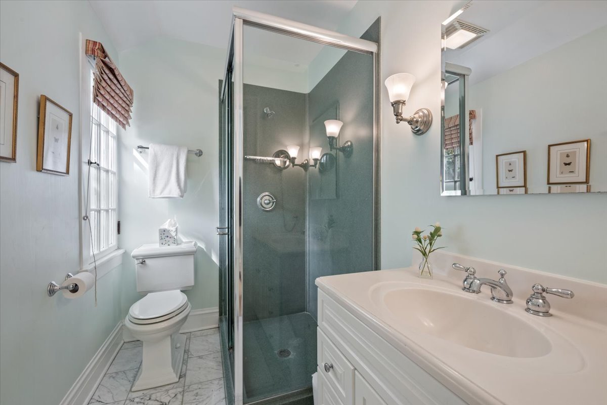 2311 Park Place Evanston, IL 60201 - Photo 25 of 41