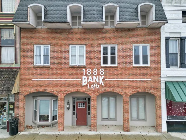 $625,000 | 119 South 2nd Street, Boonville, IN 47601