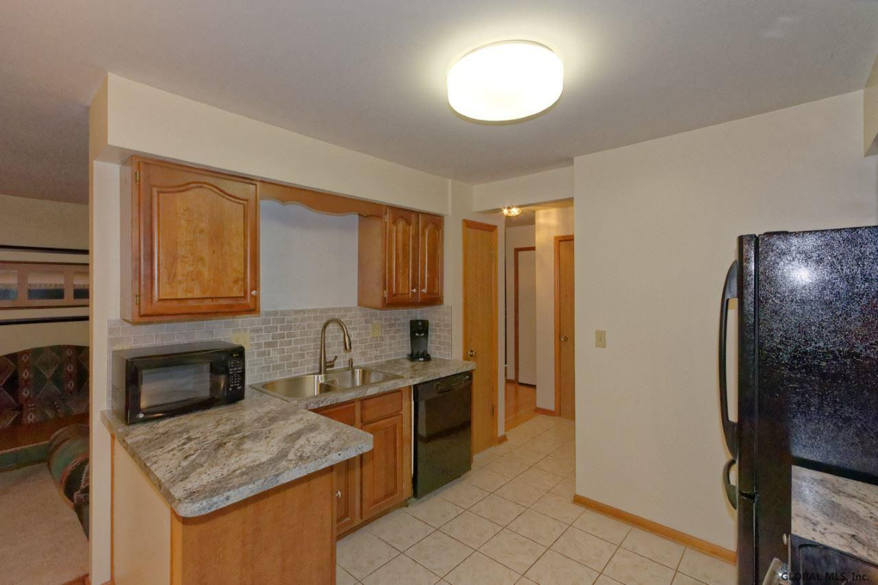 2037 Rosedale Way Guilderland, NY 12303 - Photo 9 of 29 Photo 10