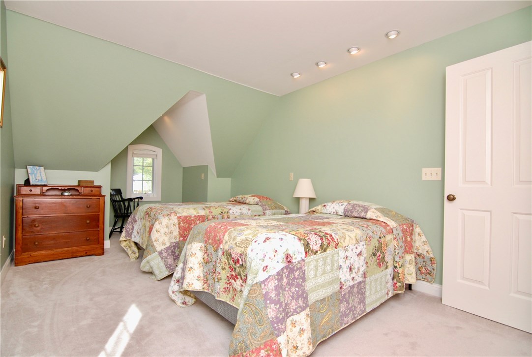 45 Happy Valley Road Westerly, RI 02891 - Photo 23 of 39