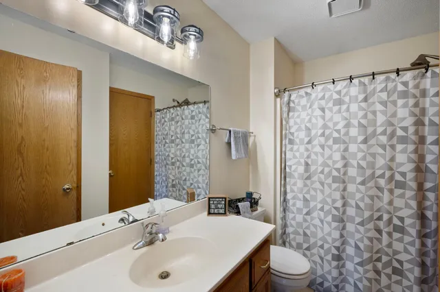 $425,000 | 13342 290th Avenue Northwest, Zimmerman, MN 55398