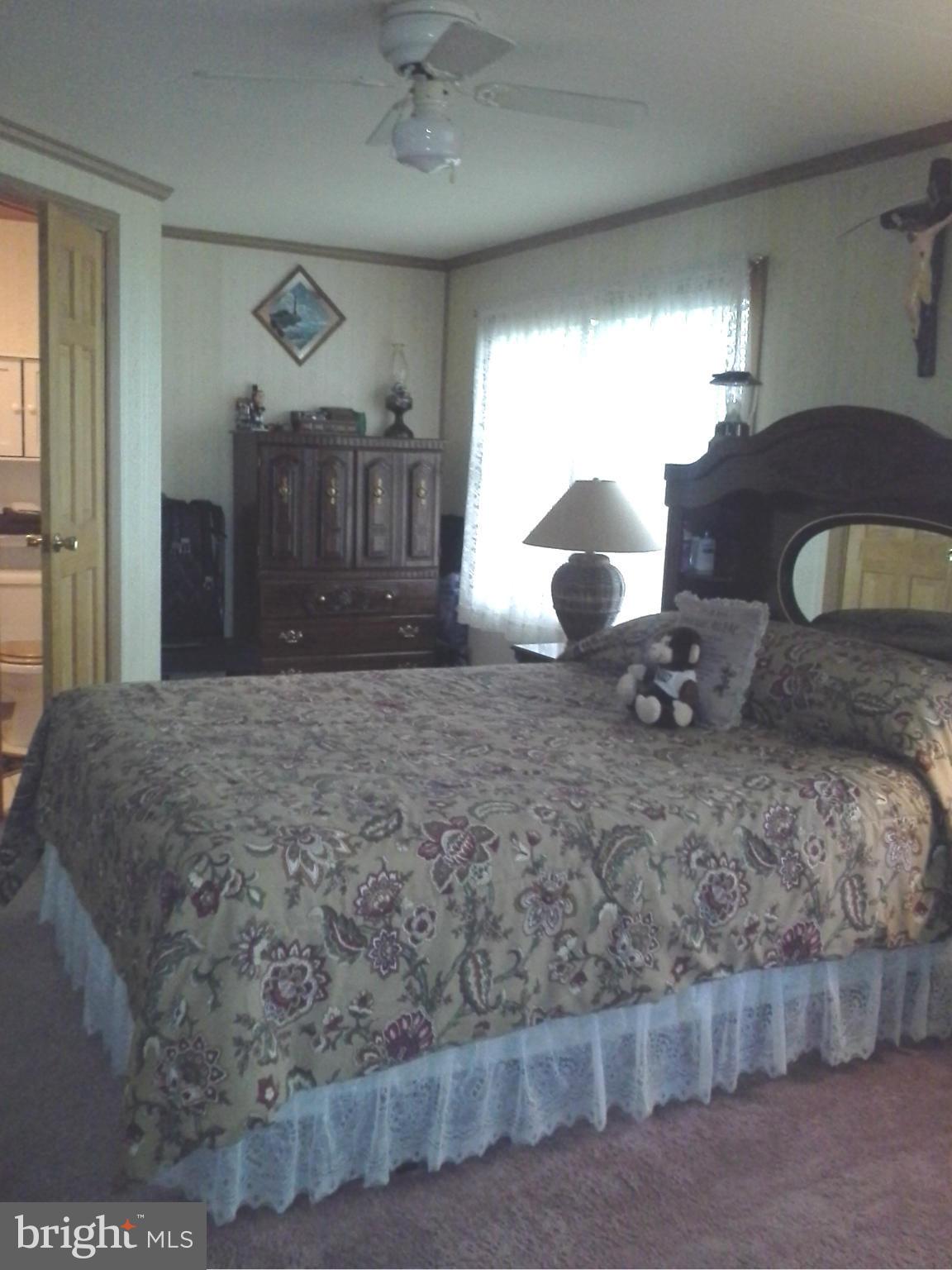 8031 Shore Road Baltimore, MD 21219 - Photo 18 of 30 View