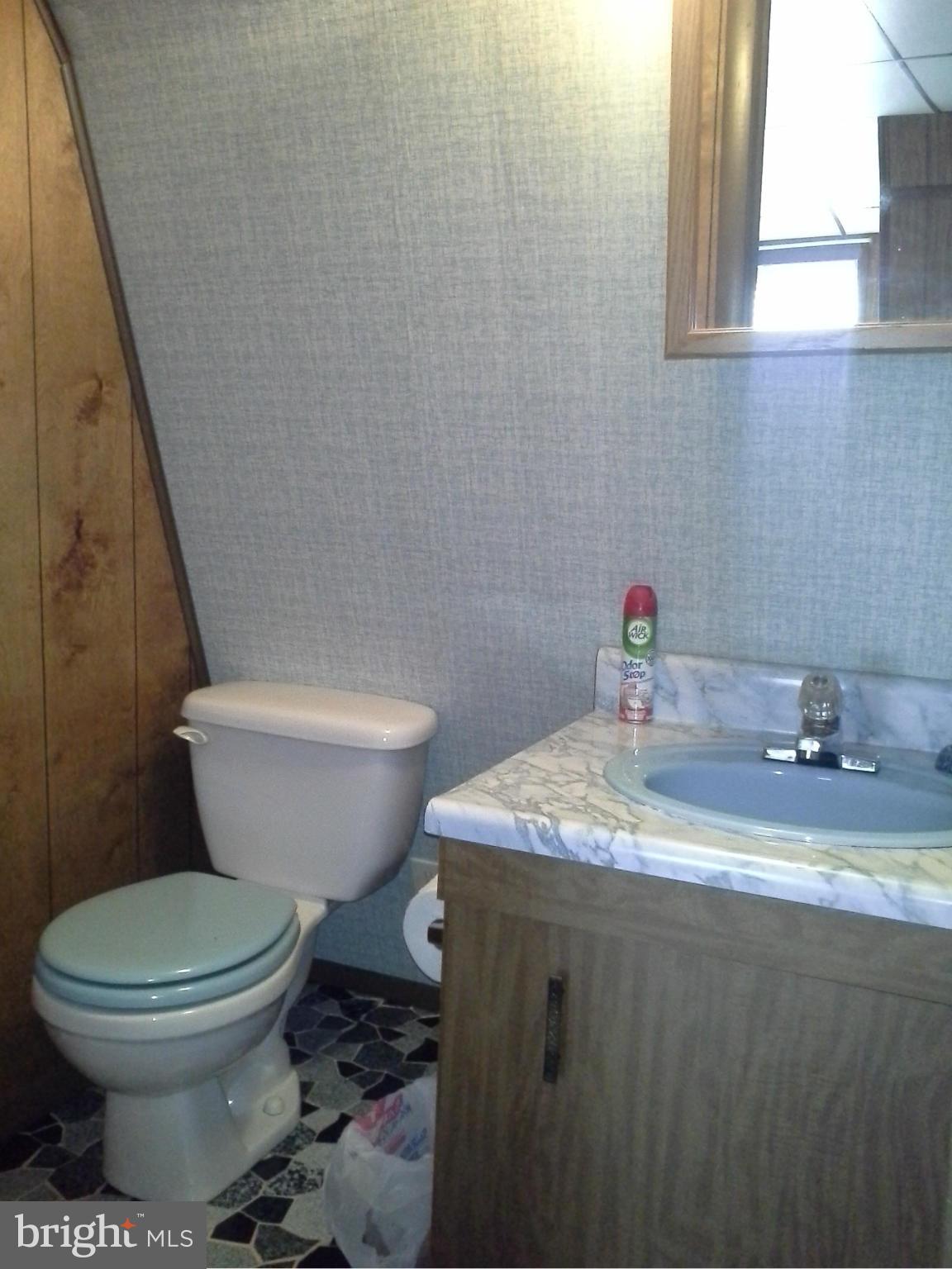 8031 Shore Road Baltimore, MD 21219 - Photo 23 of 30 View