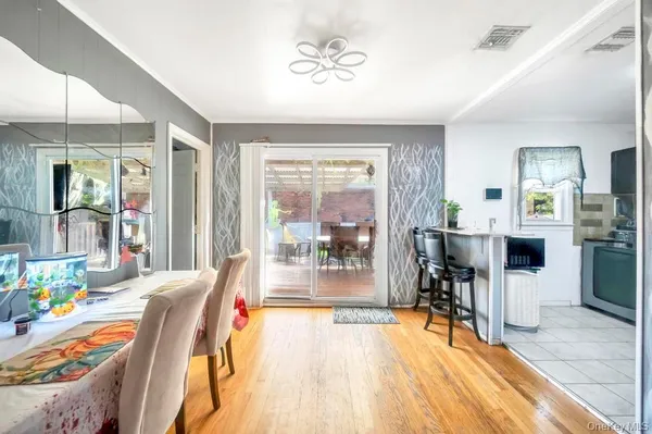 $599,999 | 3 Francisco Avenue, Central Islip, NY 11722