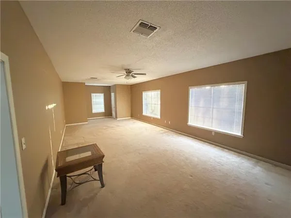 $1,900 | 709 Magnolia Ridge Road, Boutte, LA 70039