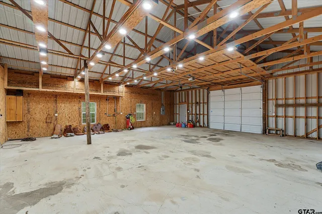 a view of empty room with windows