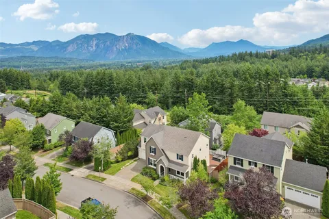 $1,250,000 | 36307 Southeast Isley Street, Snoqualmie, WA 98065