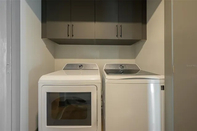 $1,350,000 | 800 North Tamiami Trail, Unit 1217, Sarasota, FL 34236