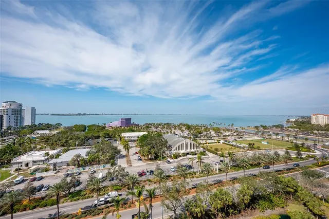 $1,350,000 | 800 North Tamiami Trail, Unit 1217, Sarasota, FL 34236