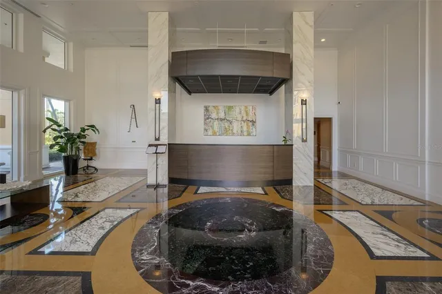 $1,350,000 | 800 North Tamiami Trail, Unit 1217, Sarasota, FL 34236