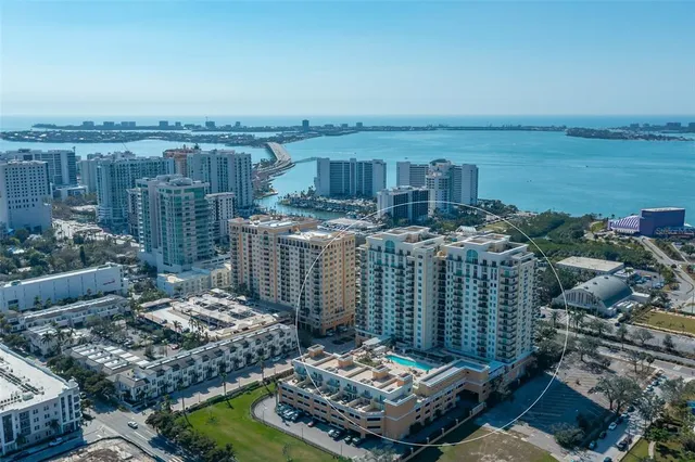 $1,350,000 | 800 North Tamiami Trail, Unit 1217, Sarasota, FL 34236