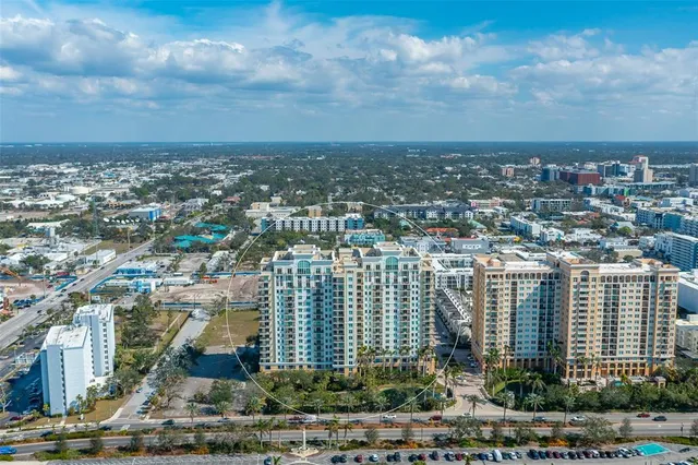 $1,350,000 | 800 North Tamiami Trail, Unit 1217, Sarasota, FL 34236