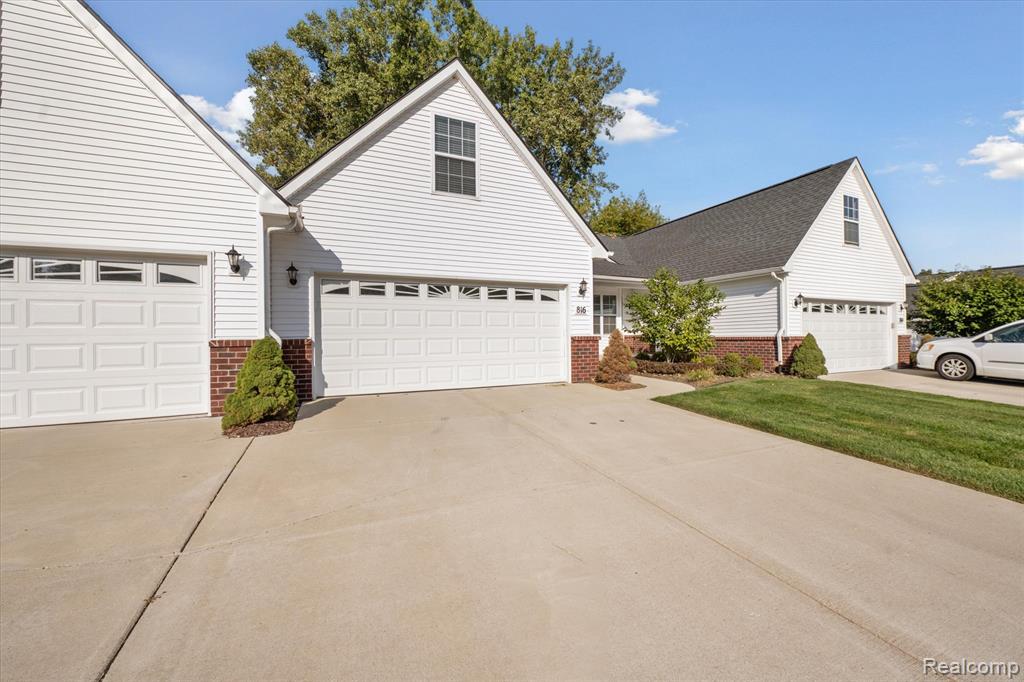 816 Nelson's Ridge Drive Howell, MI 48843 - Photo 31 of 36