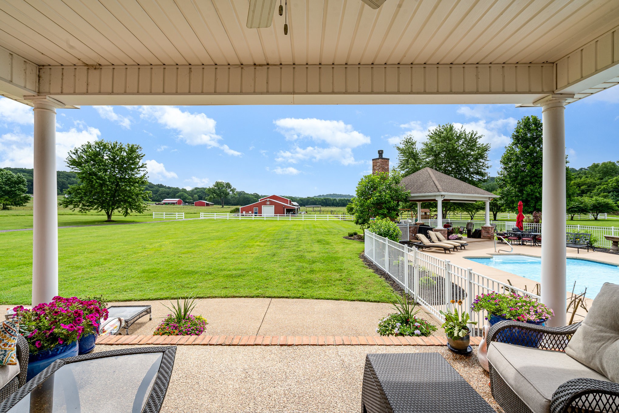 561 Walnut Grove Road Lebanon, TN 37090 - Photo 32 of 38