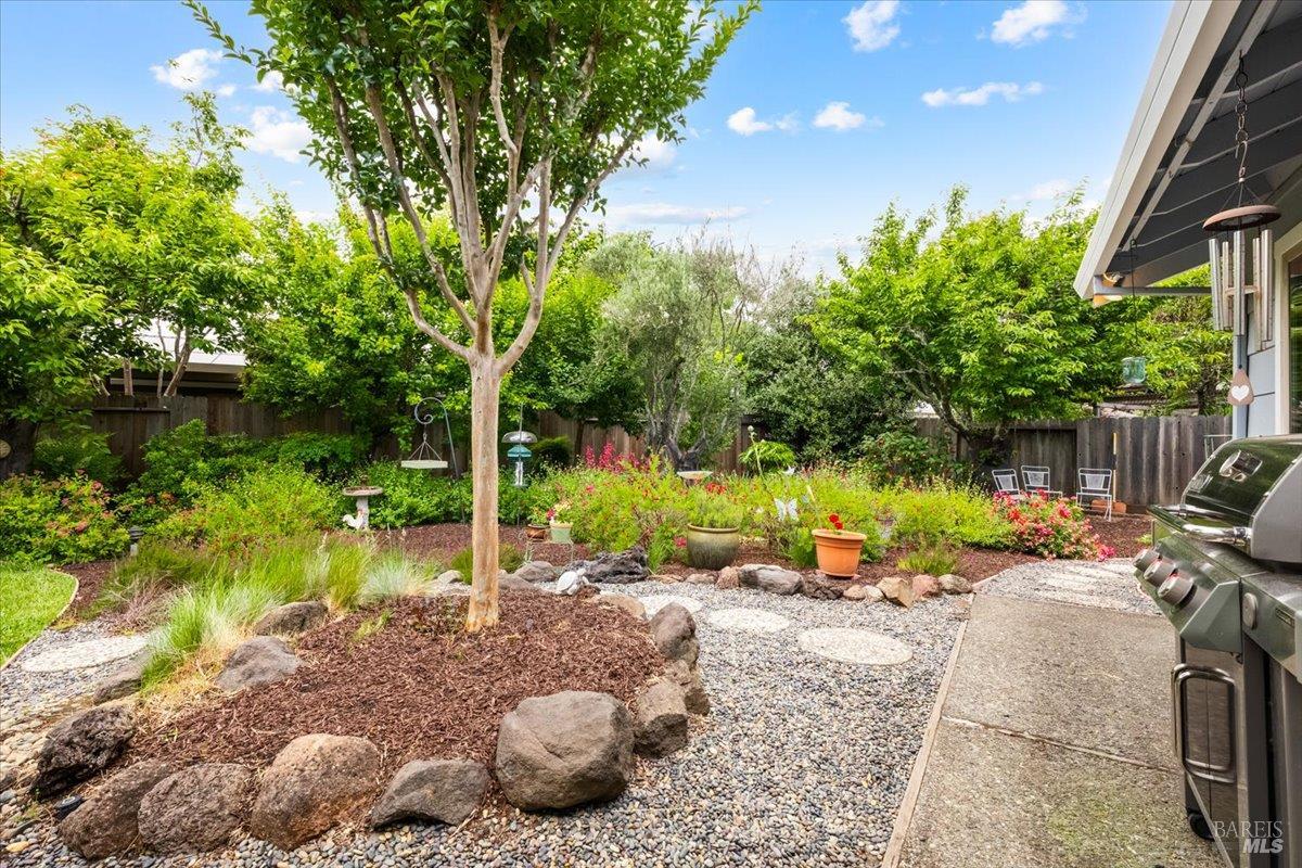 6505 Stonecroft Terrace Santa Rosa, CA 95409 - Photo 37 of 59