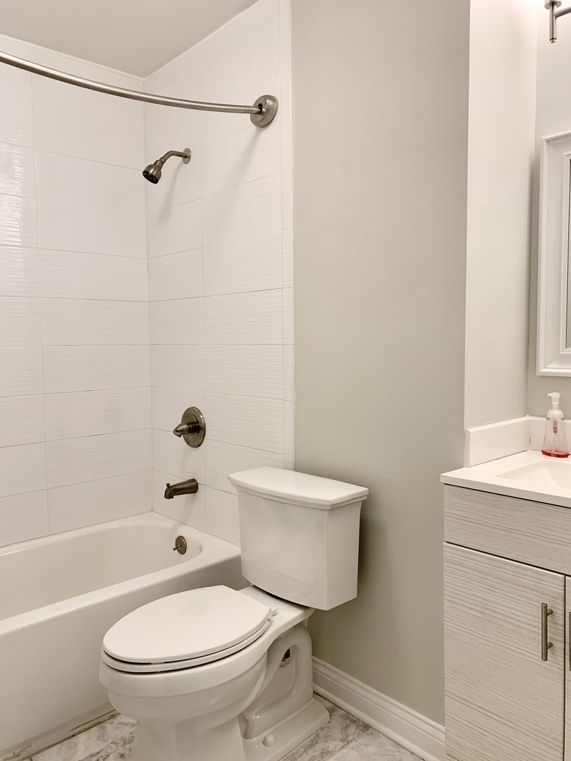 709 Juneway Avenue Deerfield, IL 60015 - Photo 16 of 26